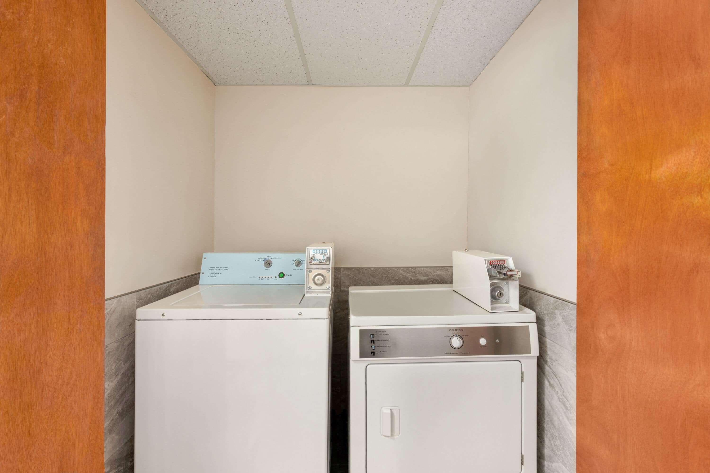 Super 8 By Wyndham Chillicothe Hotel Bagian luar foto